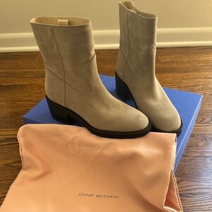 Stuart Weitzman Boulevard Suede Pull On Bootie. New, in box. Dust bag. Size 9.5.